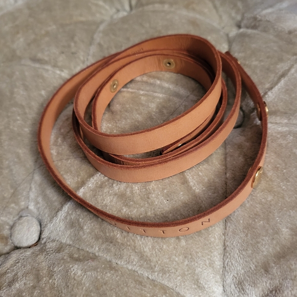 Authentic button snap sling strap for twin pochette or can be used for belt bags - Picture 3 of 9